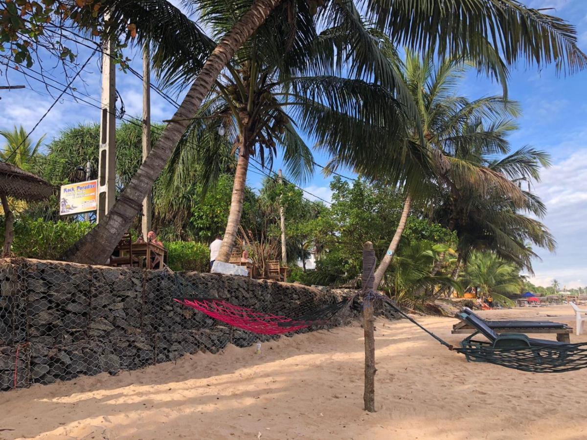 Rock Paradise Beach Hotel & Restaurent Tangalle Kültér fotó