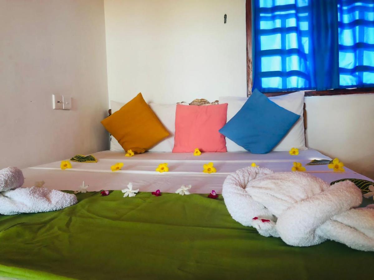 Rock Paradise Beach Hotel & Restaurent Tangalle Kültér fotó
